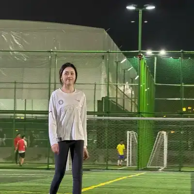 江英