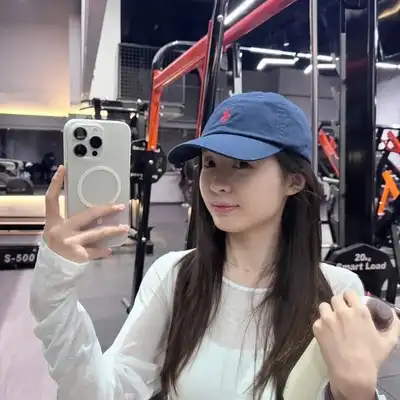 潘怡